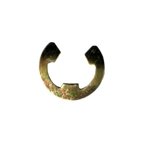 Rear wheel cylinder circlip