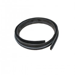 Door to window outer seal